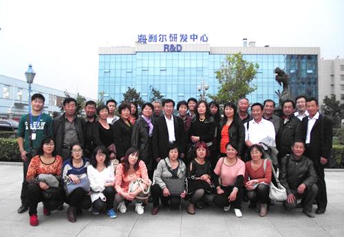 参观交流促合作 增强信心谋发展——华体育app官网入口内蒙古客户来访